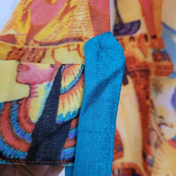 Designer Embellished Kurta - Picture 6 of 9